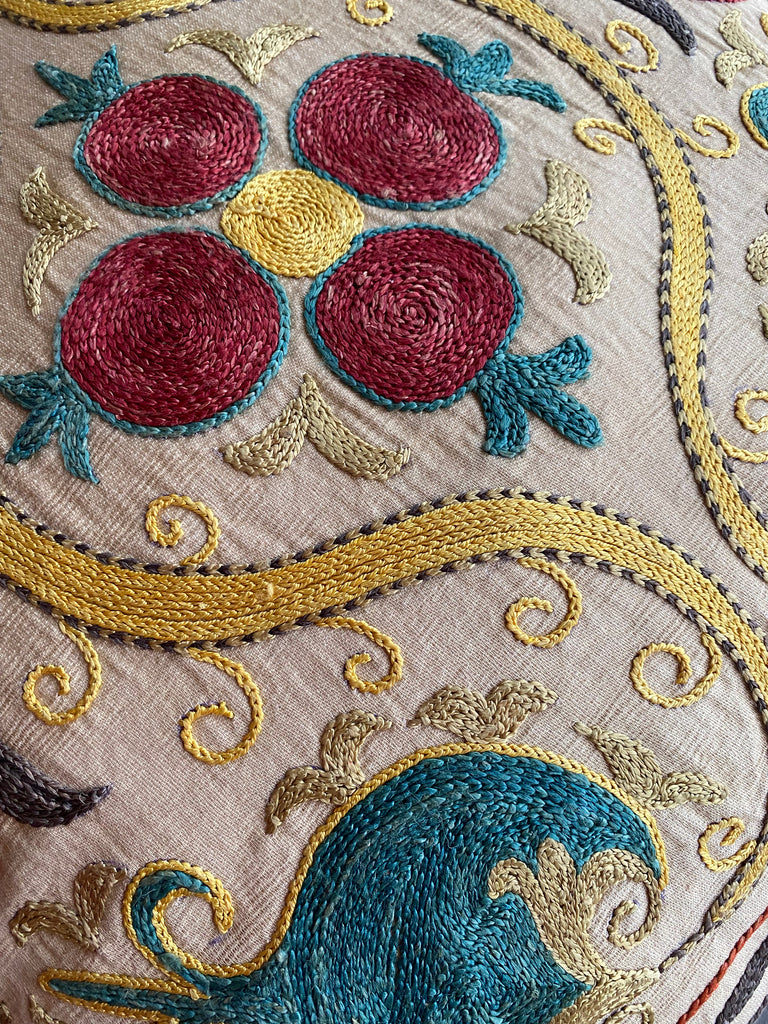 ウズベキスタン製 シルク スザニ刺繍 クッションカバー 45×45 SZN712 